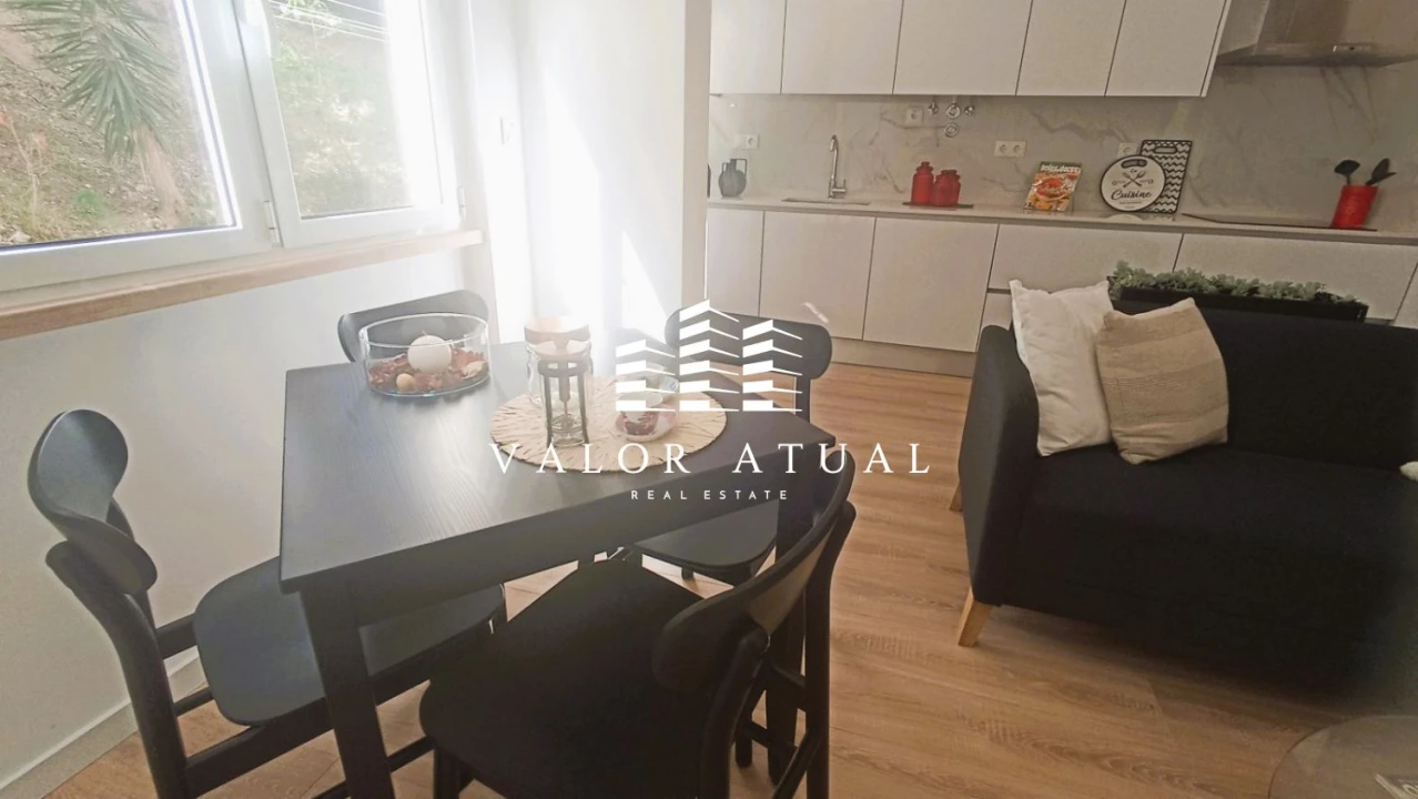 Apartamento T3 para Venda em Benfica Foto 10