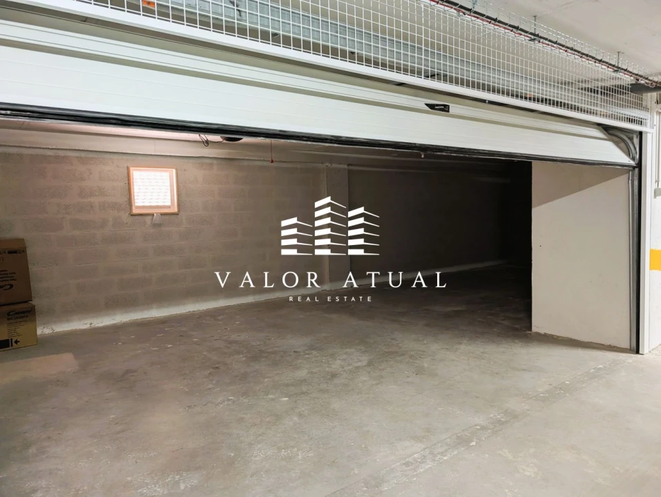 Apartamento T3 para Venda em Venteira Foto 24