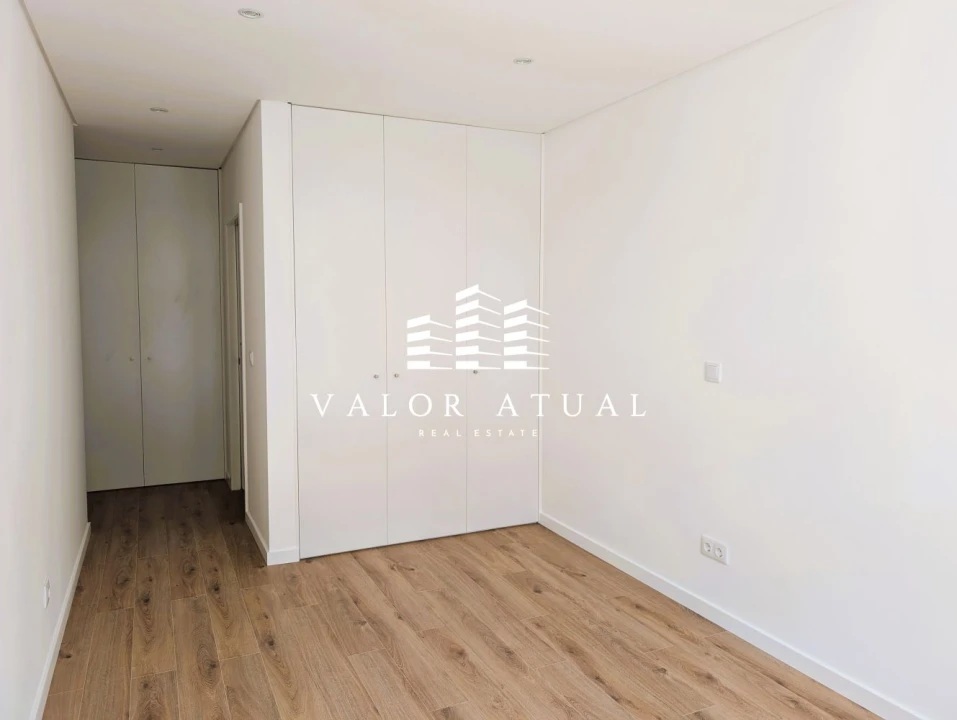 Apartamento T3 para Venda em Venteira Foto 15