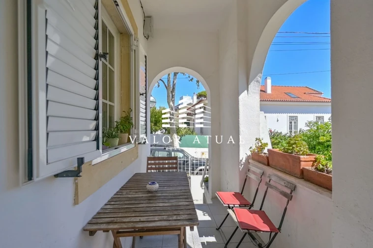 Moradia T8 para Venda em Cascais e Estoril Foto 2