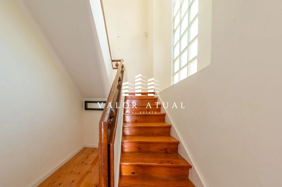 Moradia T8 para Venda em Cascais e Estoril Foto 16