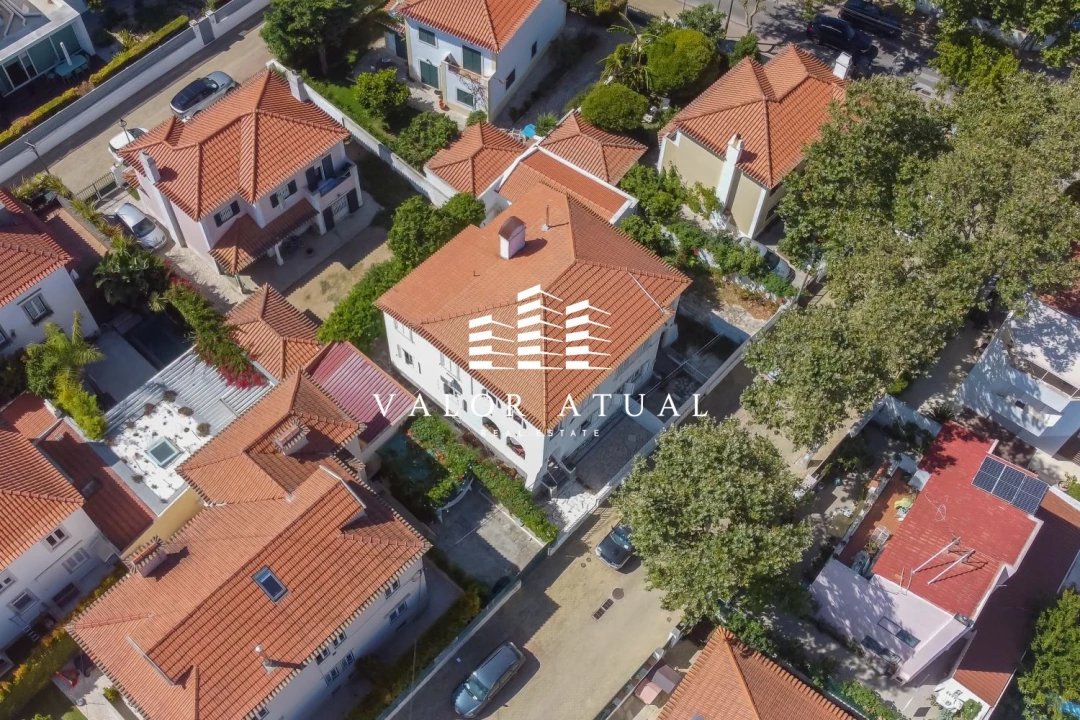 Moradia T8 para Venda em Cascais e Estoril Foto 3