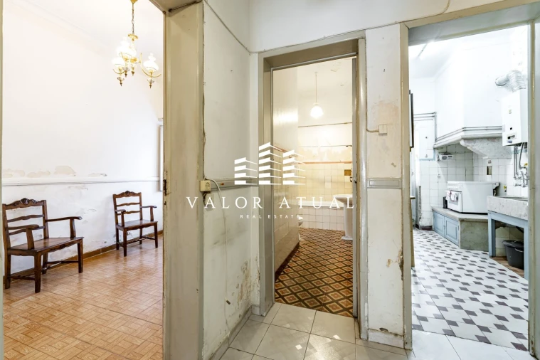 Apartamento T2 para Venda em São Domingos de Benfica Foto 17