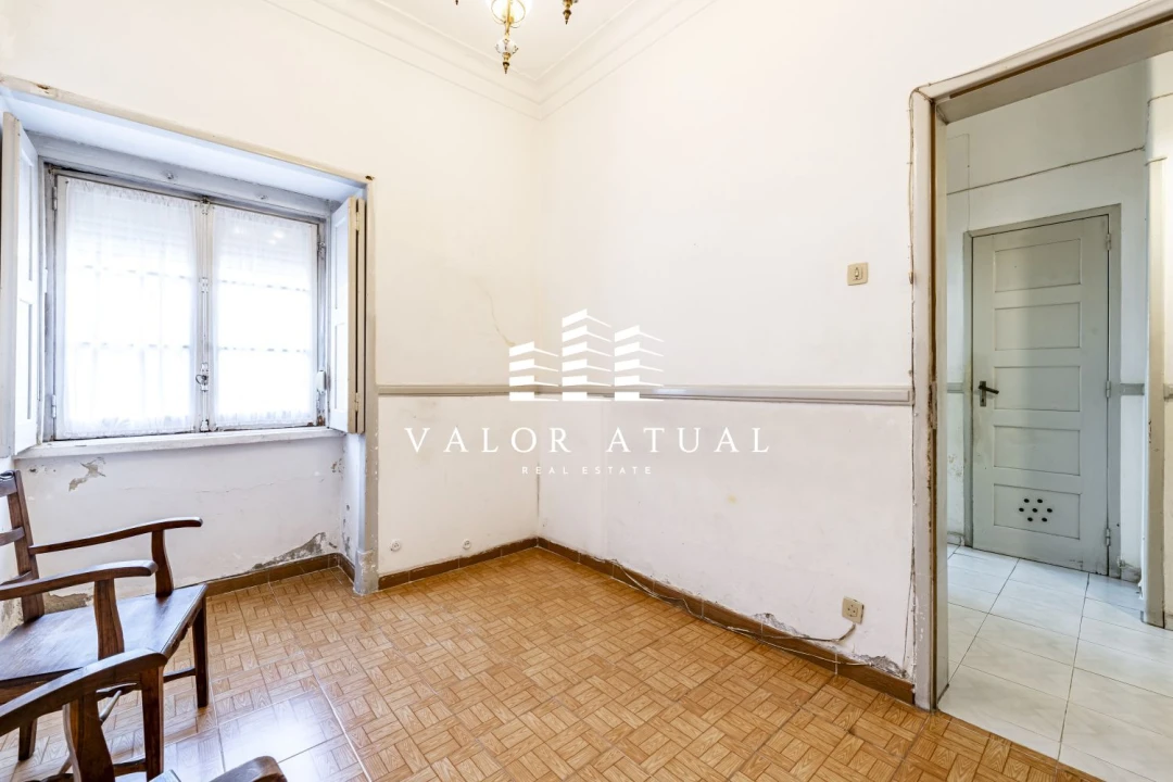 Apartamento T2 para Venda em São Domingos de Benfica Foto 16