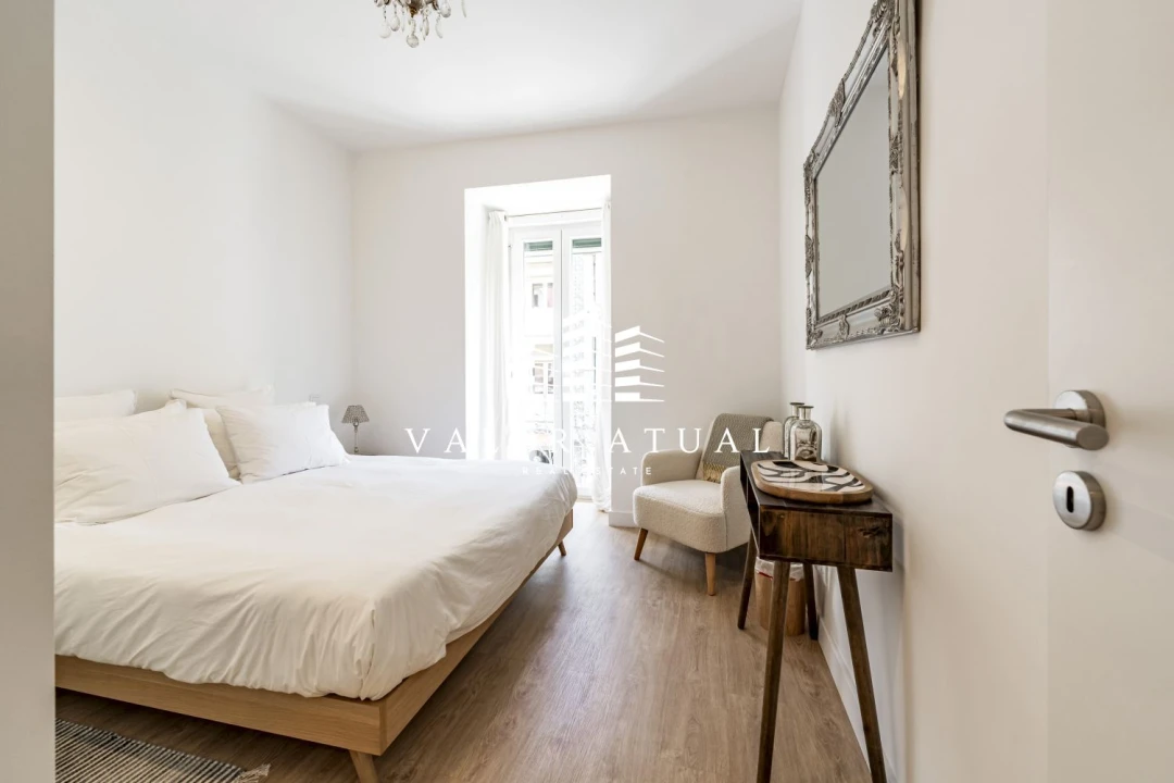 Apartamento T2 para Venda em Arroios Foto 16