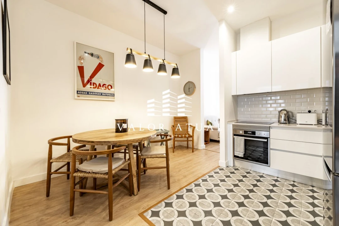 Apartamento T2 para Venda em Arroios Foto 1