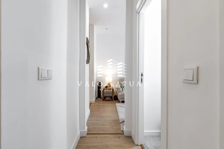 Apartamento T2 para Venda em Arroios Foto 25