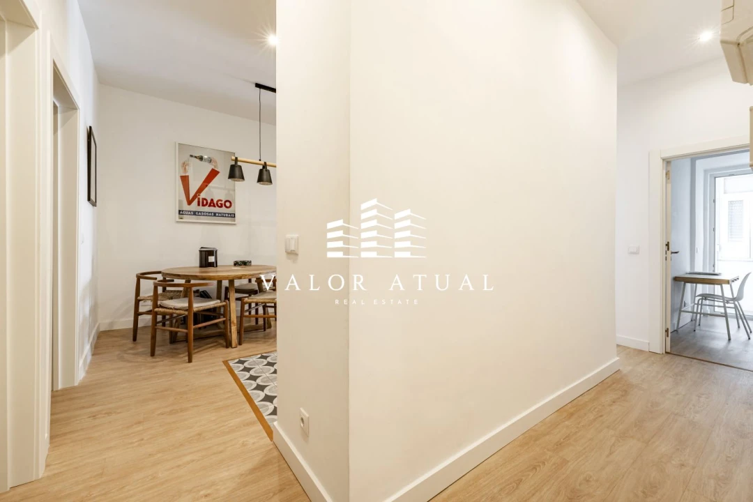 Apartamento T2 para Venda em Arroios Foto 9