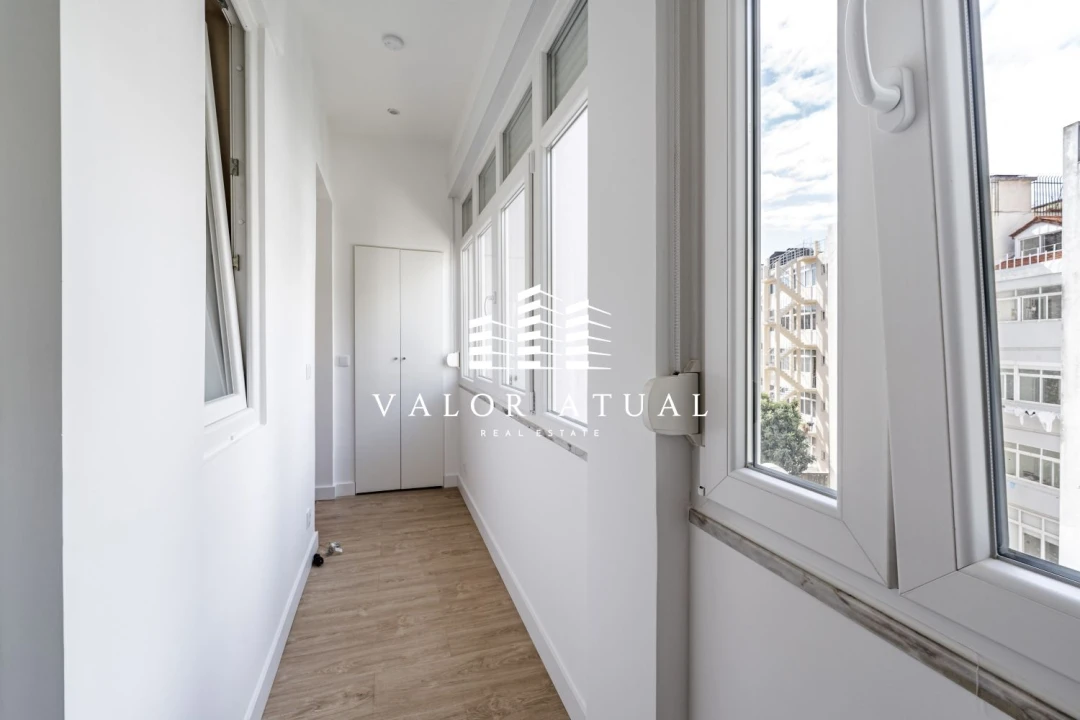 Apartamento T2 para Venda em Arroios Foto 22