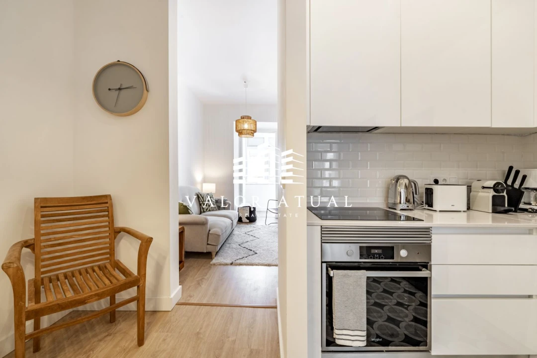 Apartamento T2 para Venda em Arroios Foto 3