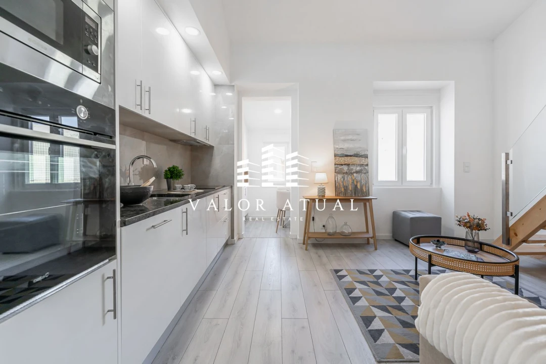 Apartamento T2 para Venda em São Domingos de Benfica Foto 2