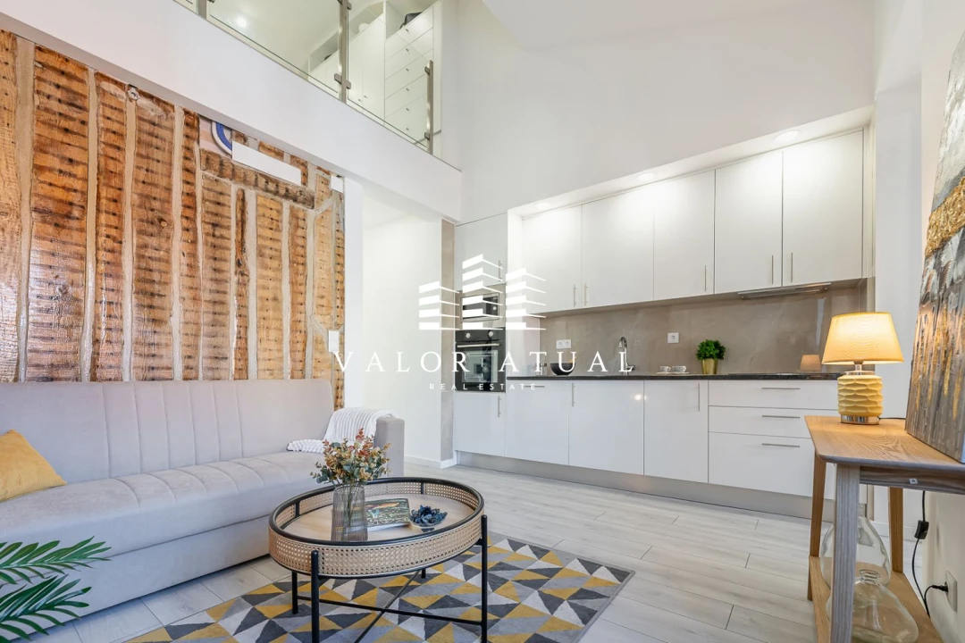 Apartamento T2 para Venda em São Domingos de Benfica Foto 3