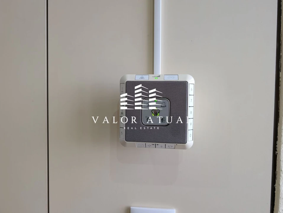 Loja para Arrendamento em Cacém e São Marcos Foto 32