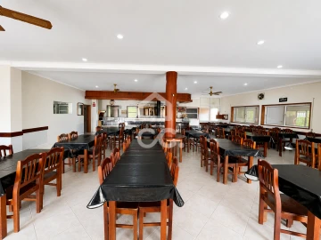 Negócio para Arrendamento em Lousado