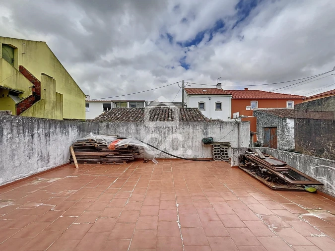 Prédio para Venda em Reguengo Grande Foto 13