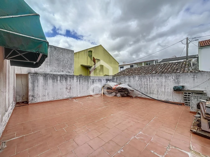 Prédio para Venda em Reguengo Grande Foto 12