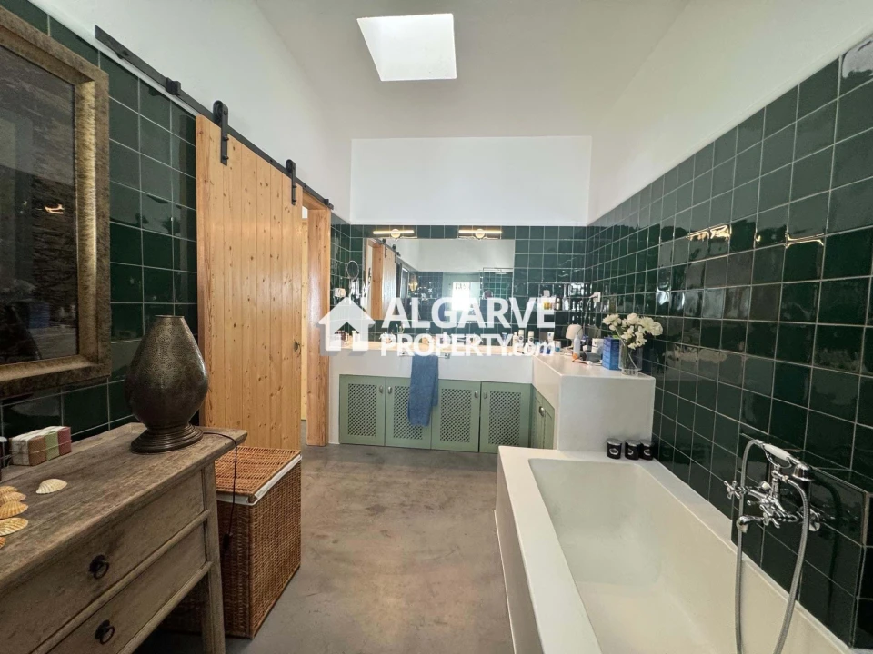 Moradia T6 para Venda em Olhão Foto 21