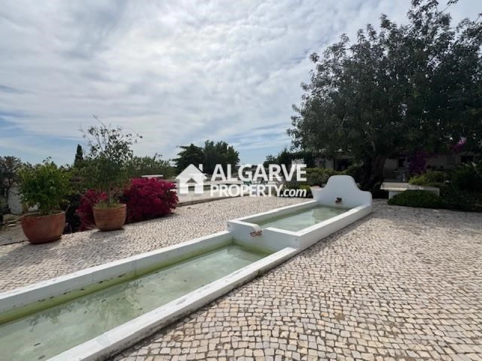 Moradia T6 para Venda em Olhão Foto 36