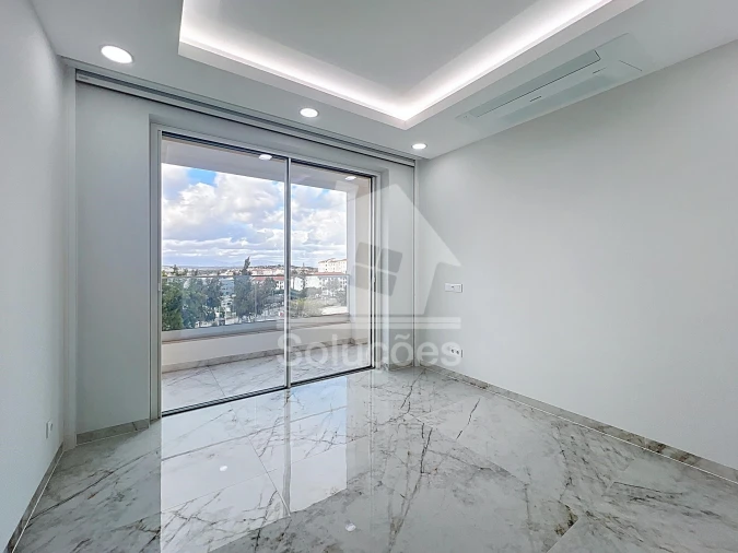 Apartamento T2 para Venda em Lagos (São Sebastião e Santa Maria) Foto 8