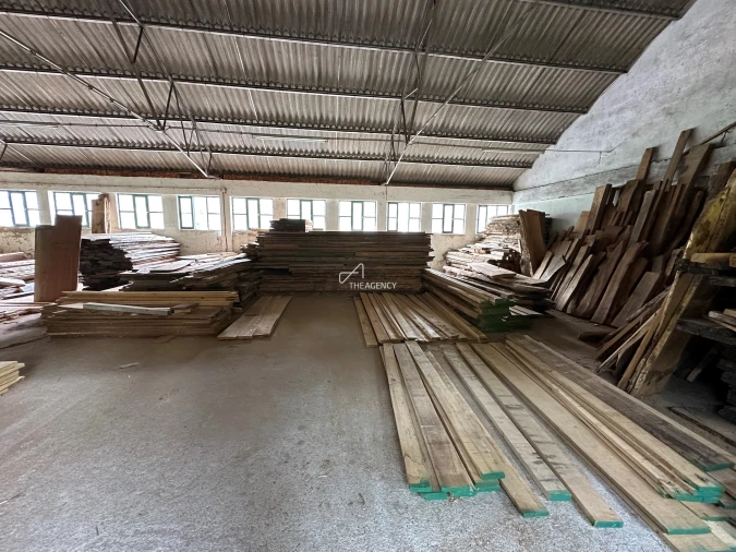 Armazém para Venda em Manteigas (São Pedro) Foto 39