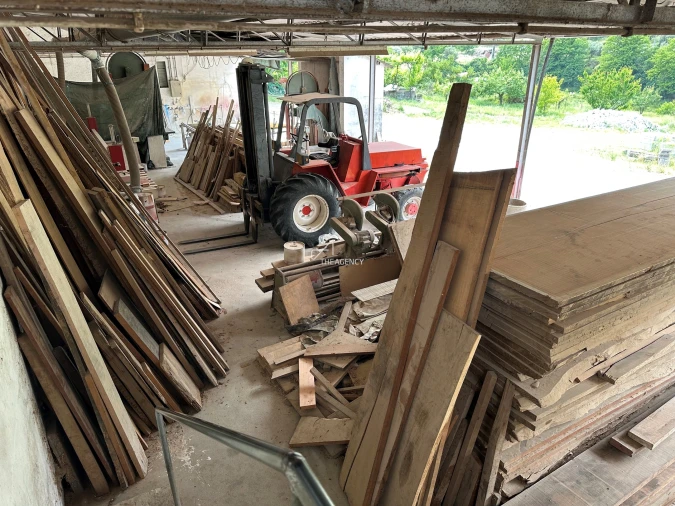 Armazém para Venda em Manteigas (São Pedro) Foto 51