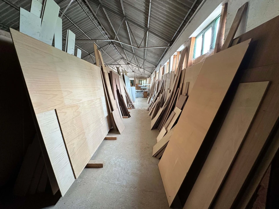 Armazém para Venda em Manteigas (São Pedro) Foto 45