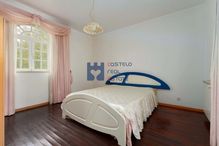 Moradia T3 para Venda em Fatima Foto 23