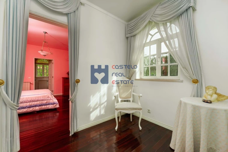 Moradia T3 para Venda em Fatima Foto 24