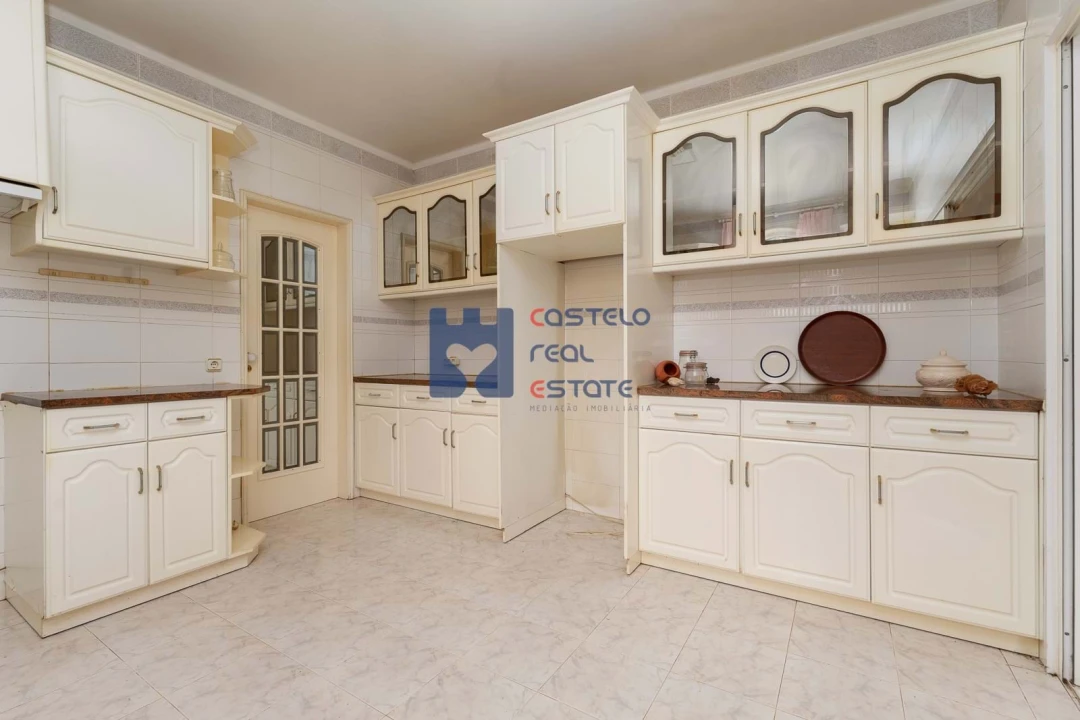 Moradia T3 para Venda em Fatima Foto 15