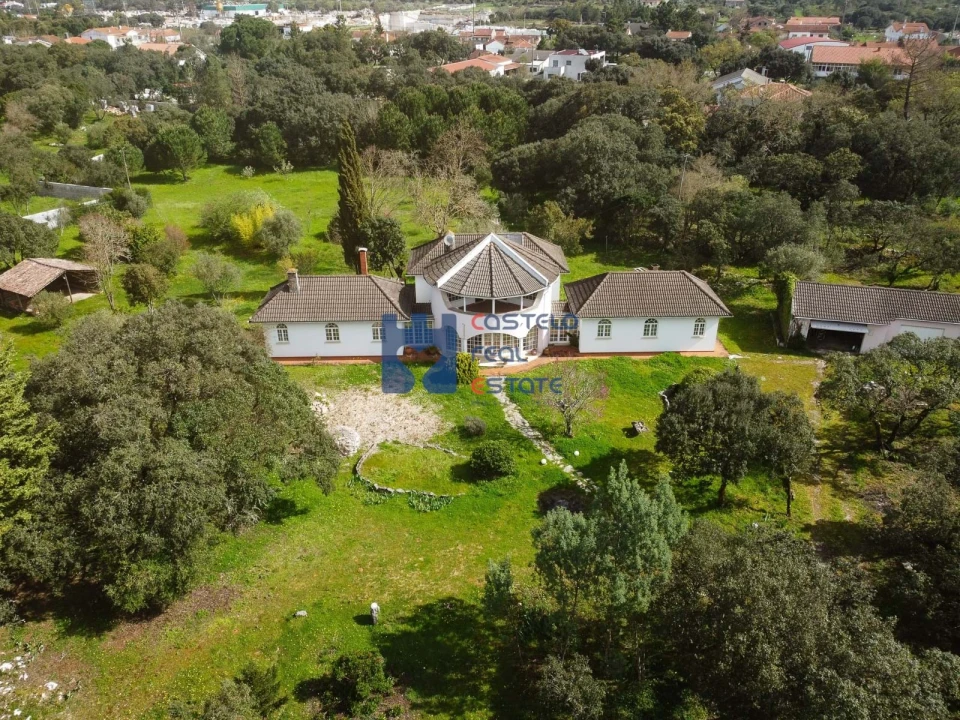 Moradia T3 para Venda em Fatima Foto 4