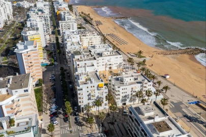 Apartamento T2 para Venda em Quarteira