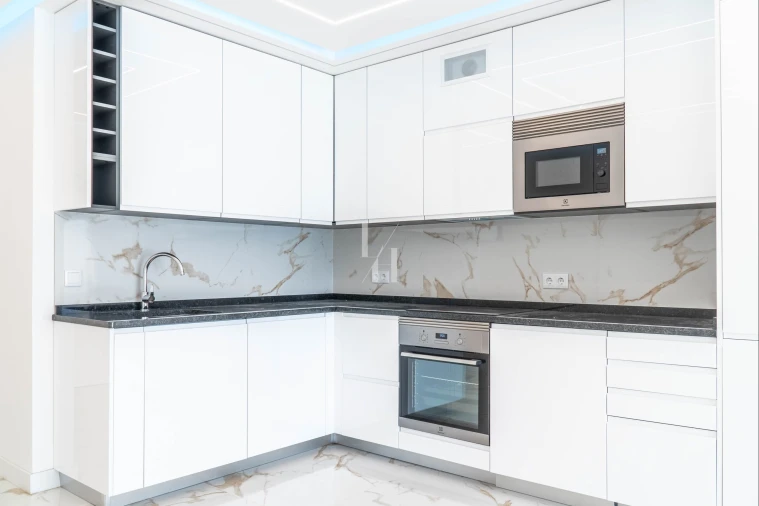 Apartamento T2 para Venda em Quarteira Foto 8