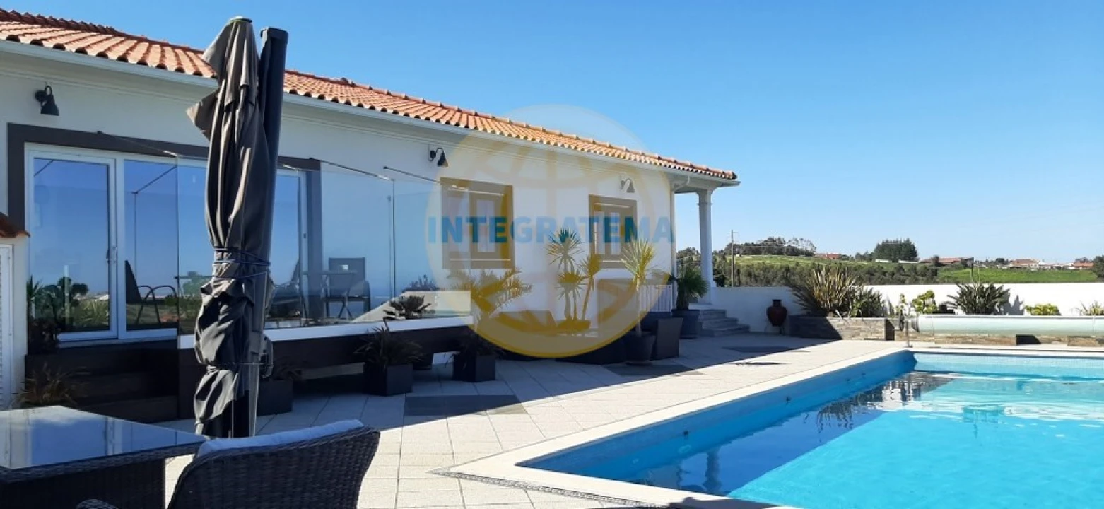 Moradia T5 para Venda em Alcobaça e Vestiaria Foto 1