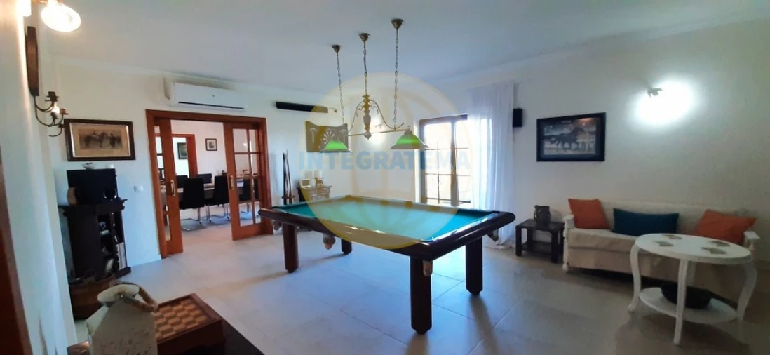 Moradia T5 para Venda em Alcobaça e Vestiaria Foto 8