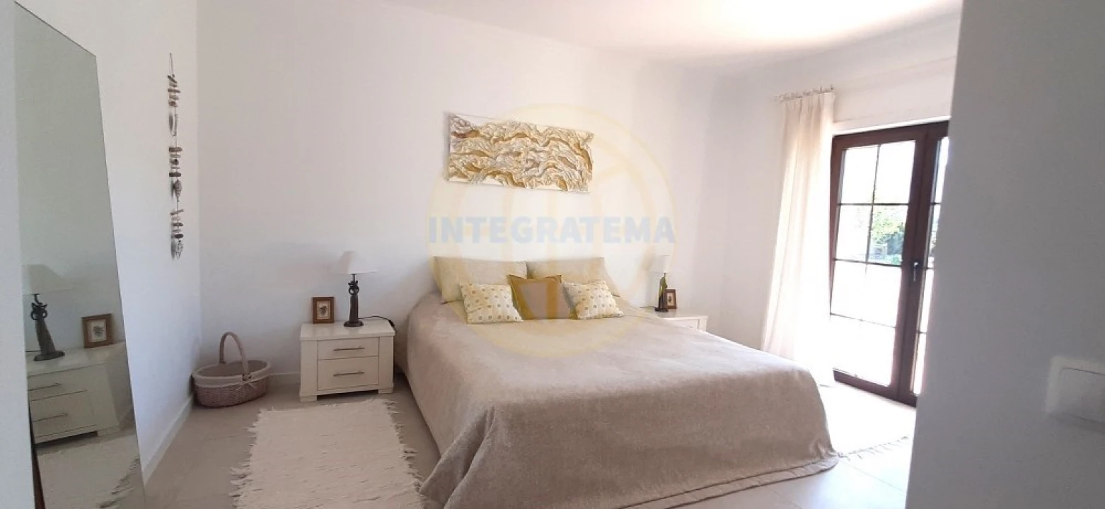 Moradia T5 para Venda em Alcobaça e Vestiaria Foto 10