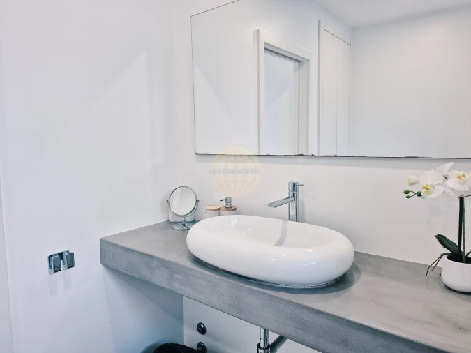 Moradia T4 para Venda em Nadadouro Foto 12