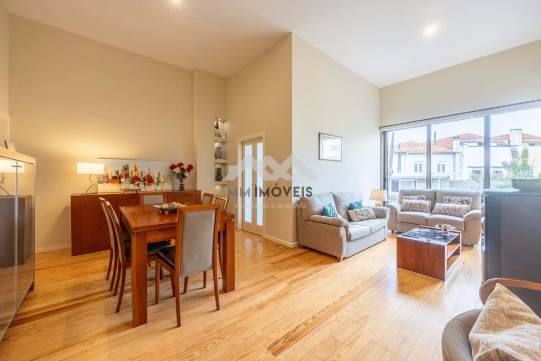 Moradia T3 para Venda em Cedofeita, Santo Ildefonso, Sé, Miragaia, São Nicolau e Vitória Foto 2