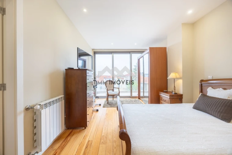 Moradia T3 para Venda em Cedofeita, Santo Ildefonso, Sé, Miragaia, São Nicolau e Vitória Foto 9