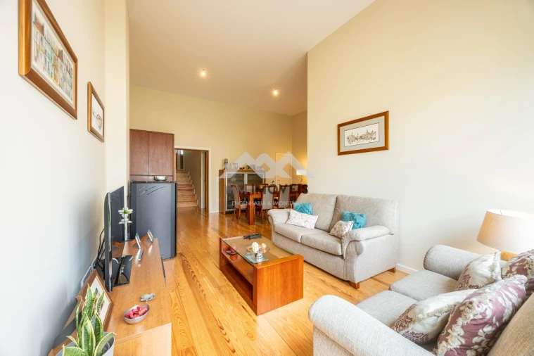 Moradia T3 para Venda em Cedofeita, Santo Ildefonso, Sé, Miragaia, São Nicolau e Vitória Foto 17