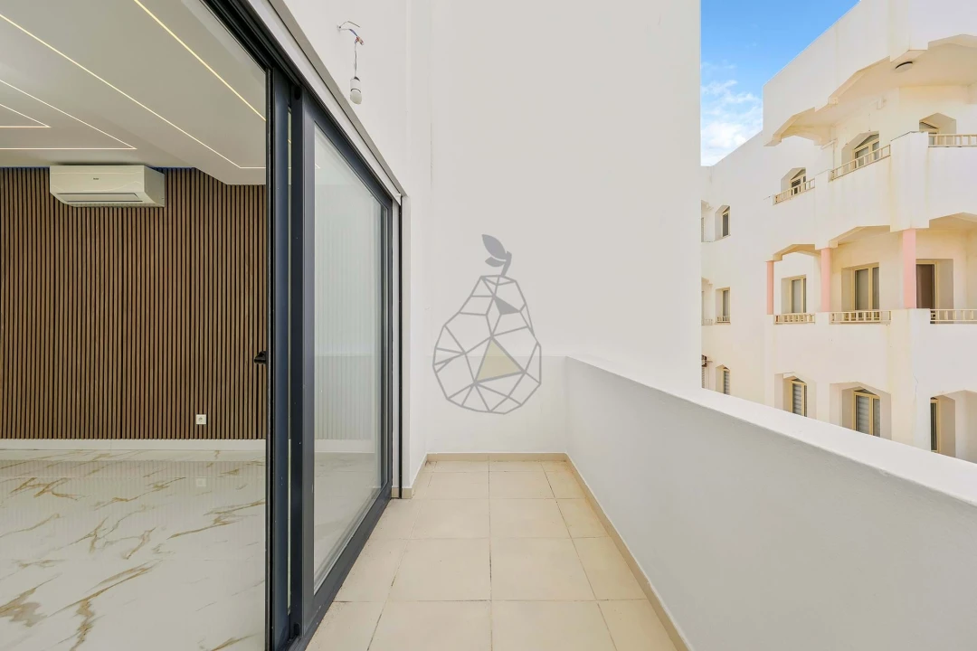 Apartamento T2 para Venda em Quarteira Foto 27