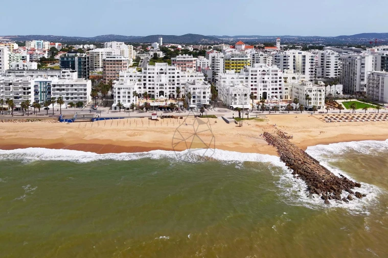 Apartamento T2 para Venda em Quarteira Foto 43