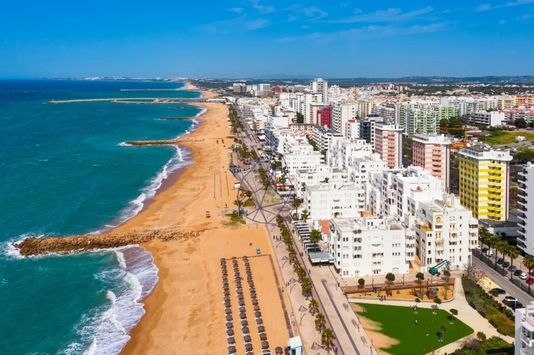 Apartamento T2 para Venda em Quarteira Foto 41