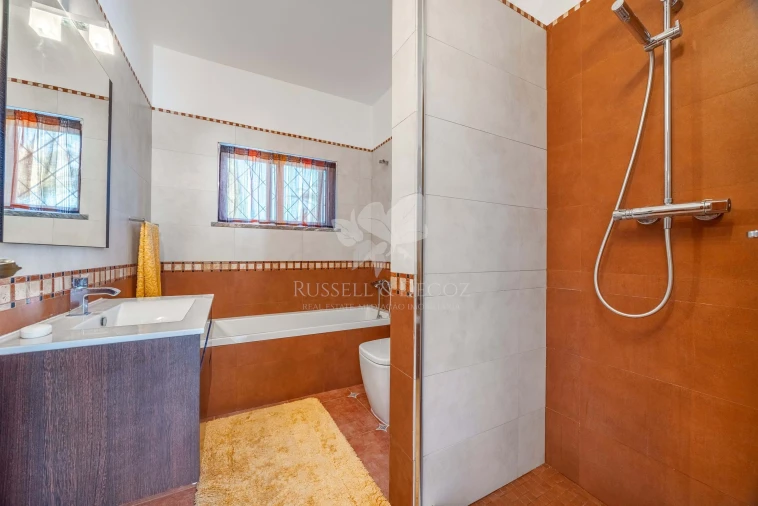 Moradia T3 para Venda em Olhão Foto 19