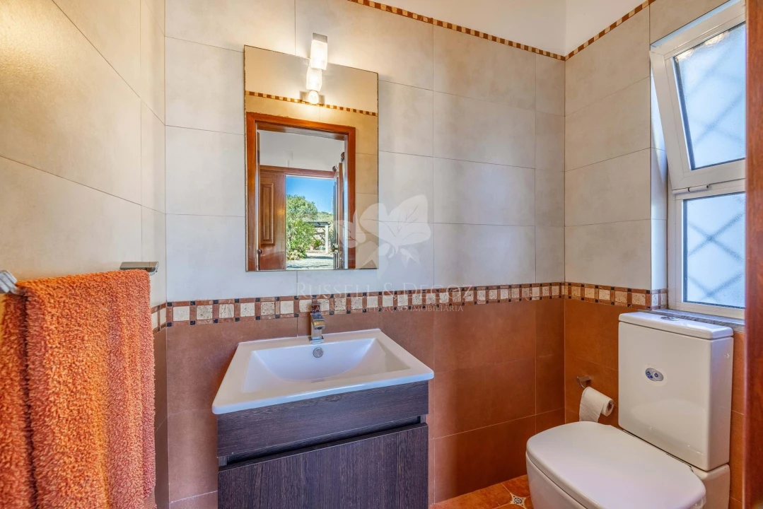 Moradia T3 para Venda em Olhão Foto 17