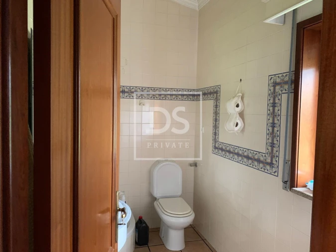 Moradia T4 para Venda em Ossela Foto 29