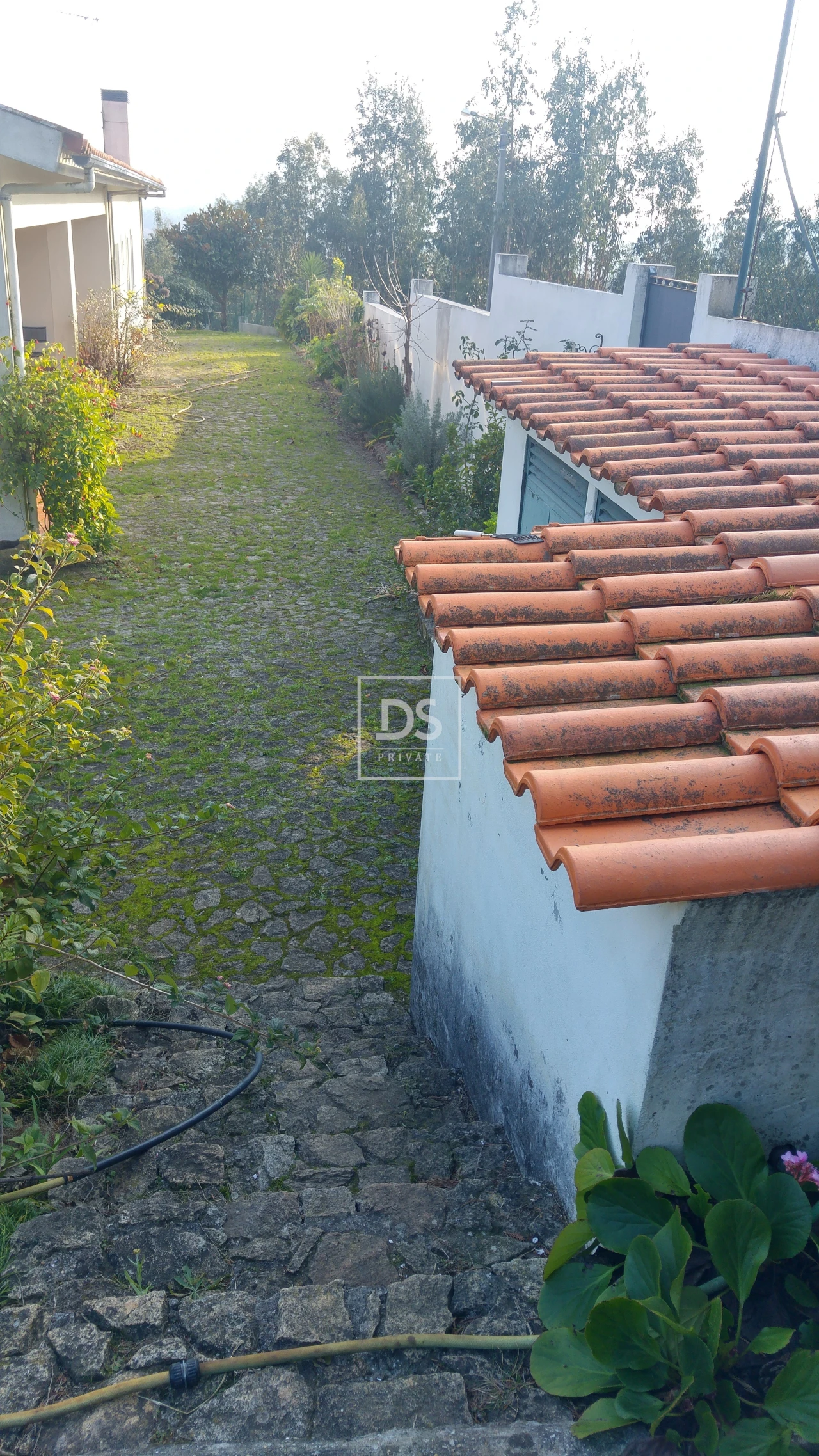 Moradia T4 para Venda em Ossela Foto 14