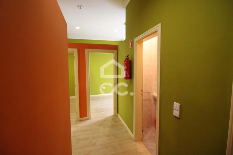 Negócio para Venda em Santa Maria Maior Foto 15