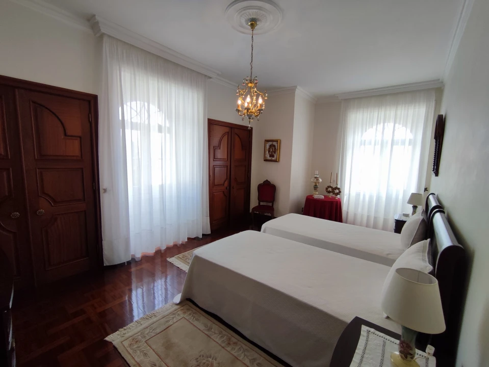 Moradia T4 para Venda em Relva Foto 36