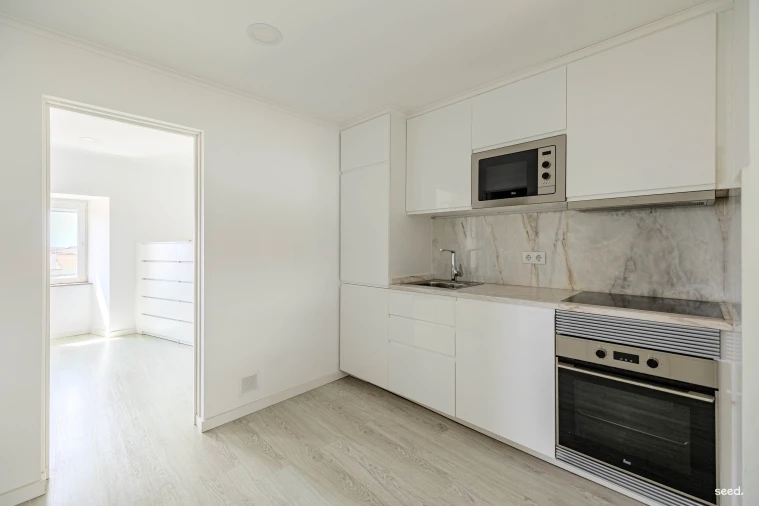 Apartamento T1 para Venda em Alcantara Foto 5