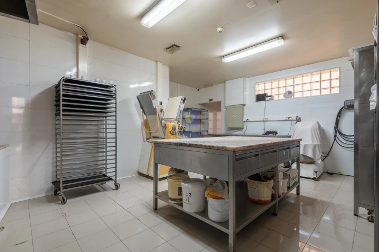 Negócio para Venda em Atouguia da Baleia Foto 15